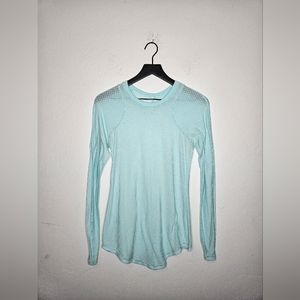 Lululemon Long Sleeve Light Weight Semi Shear Tee Size Small